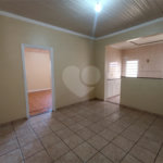 Casa à venda com 3 quartos, sendo 2 suítes,  no Centro, Itapetininga, SP