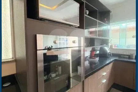 Sobrado à venda com 3 suítes em Ipiranga, São Paulo, SP