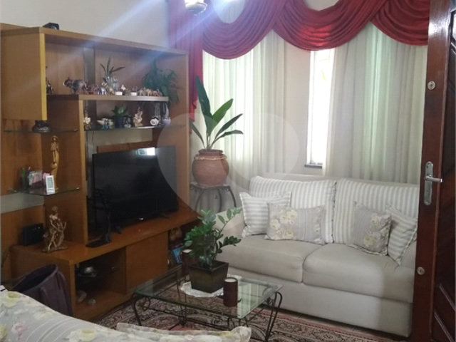 Sobrado à venda com 3 suítes em Tucuruvi, São Paulo, SP