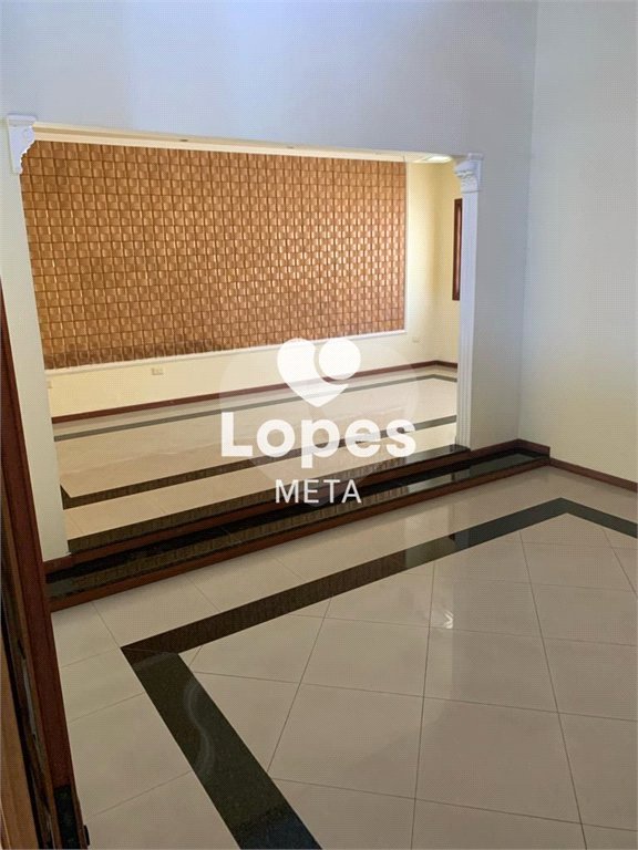 Casa à venda com 5 quartos, sendo 1 suíte, em Cidade Vista Verde, São José dos Campos, SP