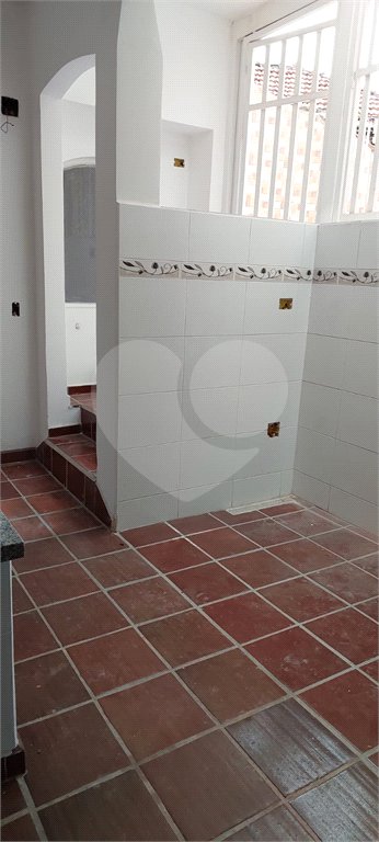 Sobrado à venda com 3 quartos, sendo 2 suítes, em Vila Paulicéia, São Paulo, SP