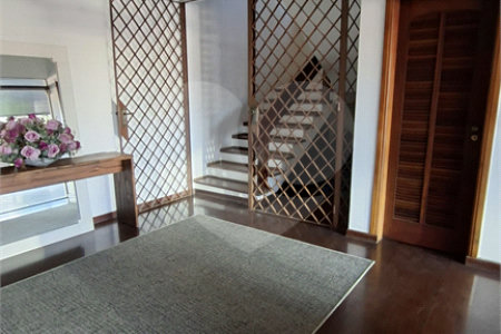 Casa à venda com 5 quartos, sendo 4 suítes, em Butantã, São Paulo, SP