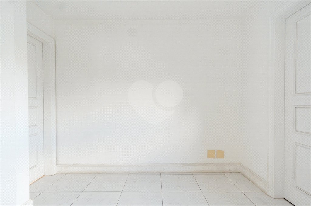 Duplex à venda com 6 quartos, sendo 4 suítes, em Alto de Pinheiros, São Paulo, SP