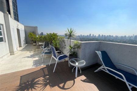 Apartamento à venda ou para alugar com 3 quartos, sendo 1 suíte, em Itaim Bibi, São Paulo, SP