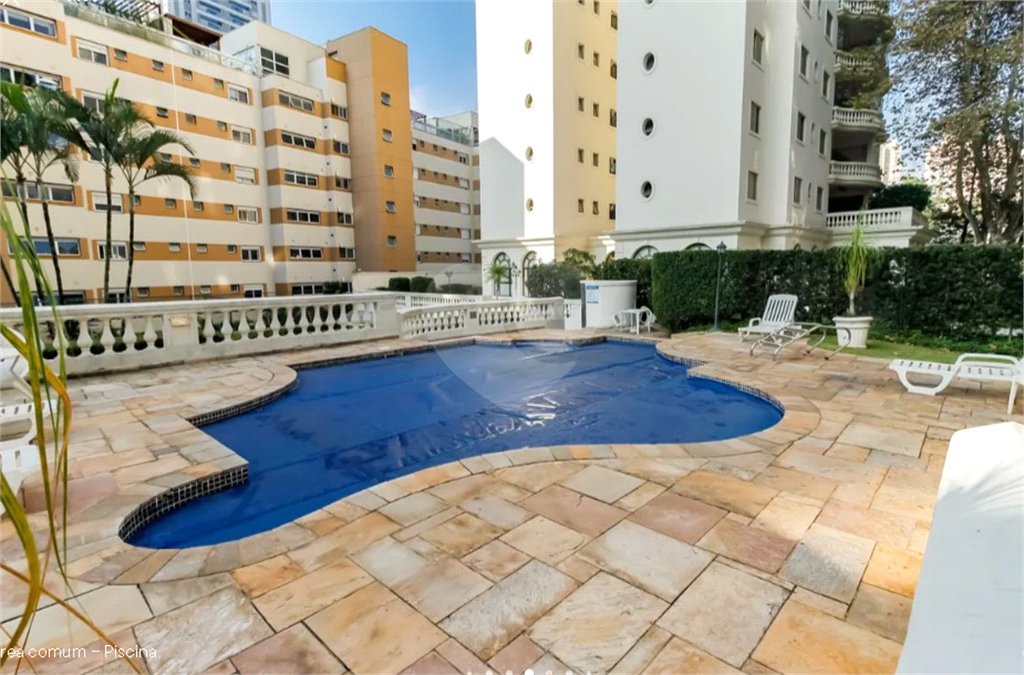 Apartamento à venda com 3 quartos, sendo 1 suíte, em Vila Andrade, São Paulo, SP