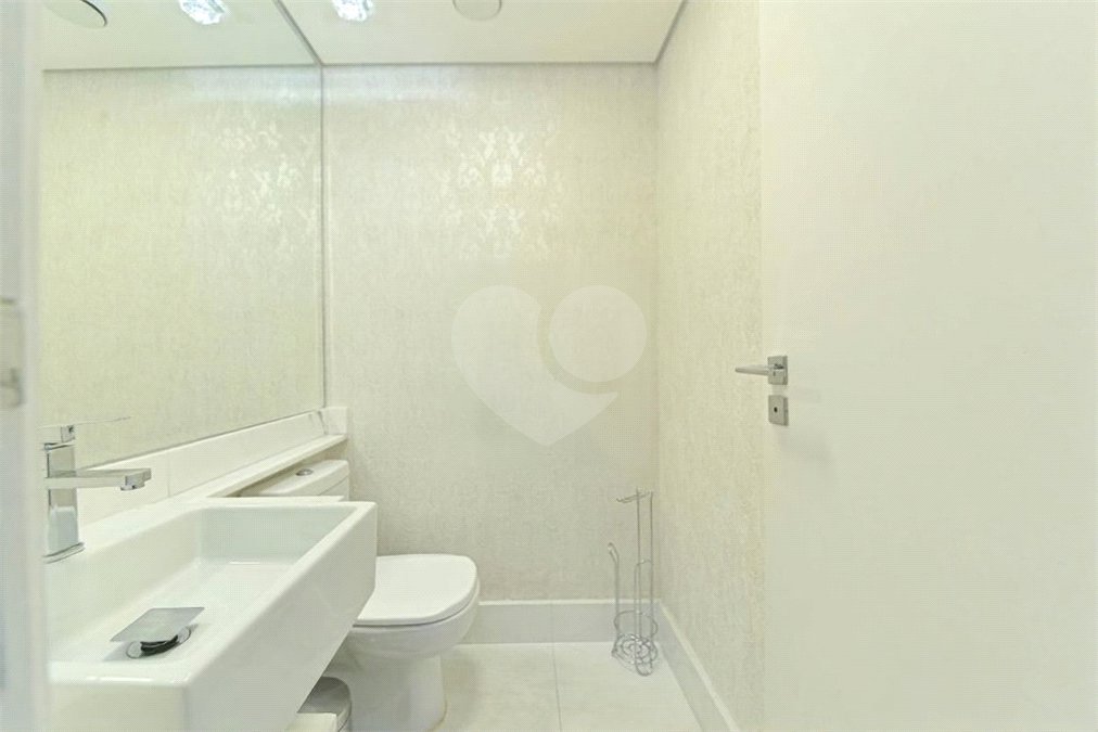 Apartamento à venda ou para alugar com 3 suítes em Cidade Monções, São Paulo, SP