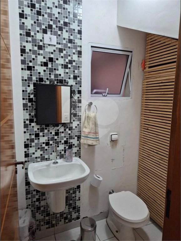 Casa à venda com 2 suítes em Jardim Vivan, São Paulo, SP