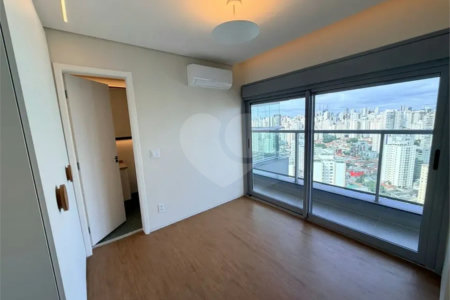 Apartamento à venda com 4 quartos, sendo 3 suítes, em Água Branca, São Paulo, SP