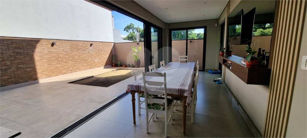 Casa à venda com 4 suítes no condomínio Aldeia da Mata, Votorantim - SP