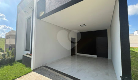 Casa à venda com 3 quartos, sendo 1 suíte, no condomínio Reserva Ipanema, Sorocaba - SP