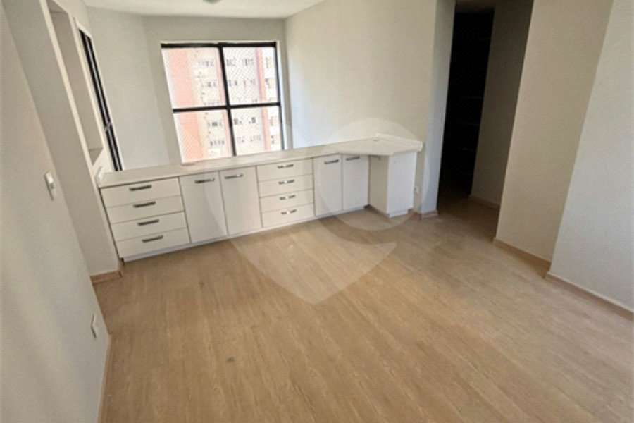Apartamento à venda ou para alugar com 1 suíte em Morumbi, São Paulo, SP