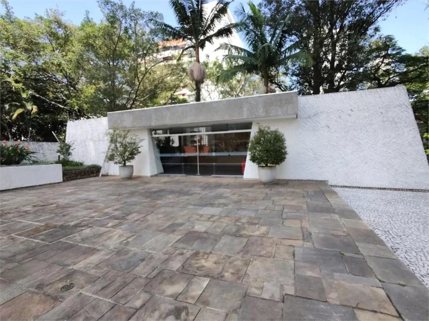 Apartamento à venda com 4 quartos, sendo 1 suíte, em Brooklin Paulista, São Paulo, SP