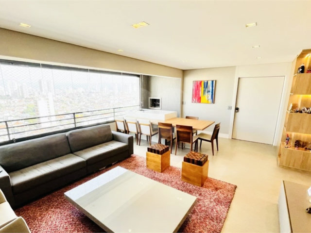 Apartamento à venda com 3 quartos, sendo 1 suíte,  em Santana, São Paulo, SP