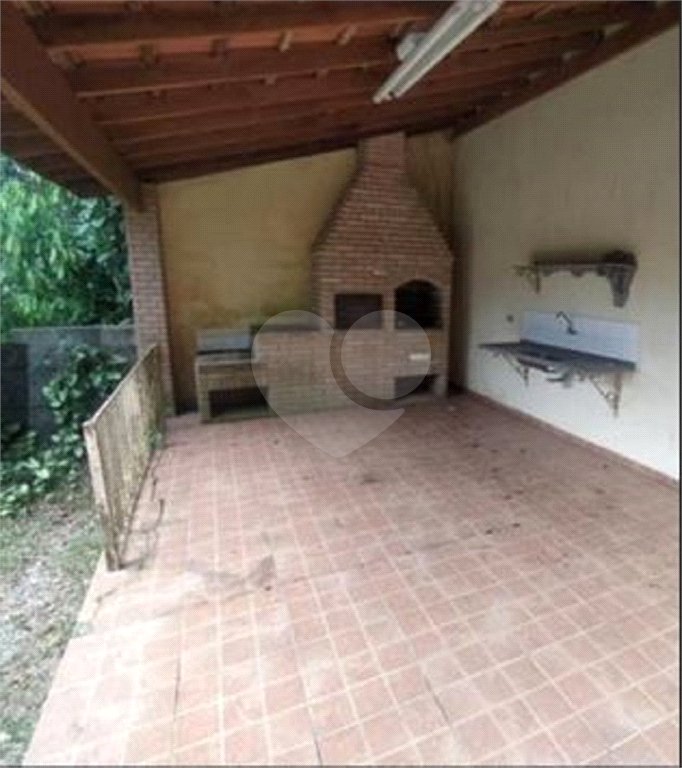 Casa à venda com 5 quartos, sendo 1 suíte, em Mantiqueira, Mairiporã, SP
