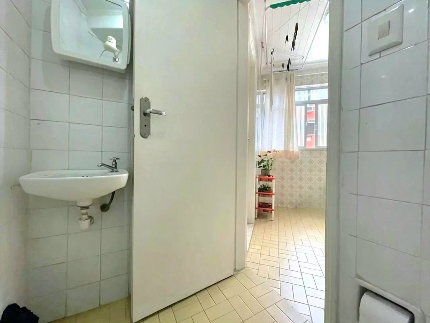 Apartamento com 3 dormitórios à venda, 117 m² por R$ 780.000,00 - Gonzaga - Santos/SP