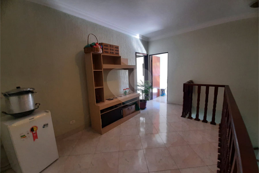 Sobrado à venda com 5 quartos, sendo 1 suíte, em Tremembé, São Paulo, SP