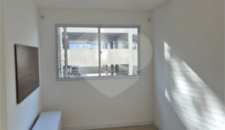 Apartamento à venda com 2 quartos em Jardim Arpoador, São Paulo, SP