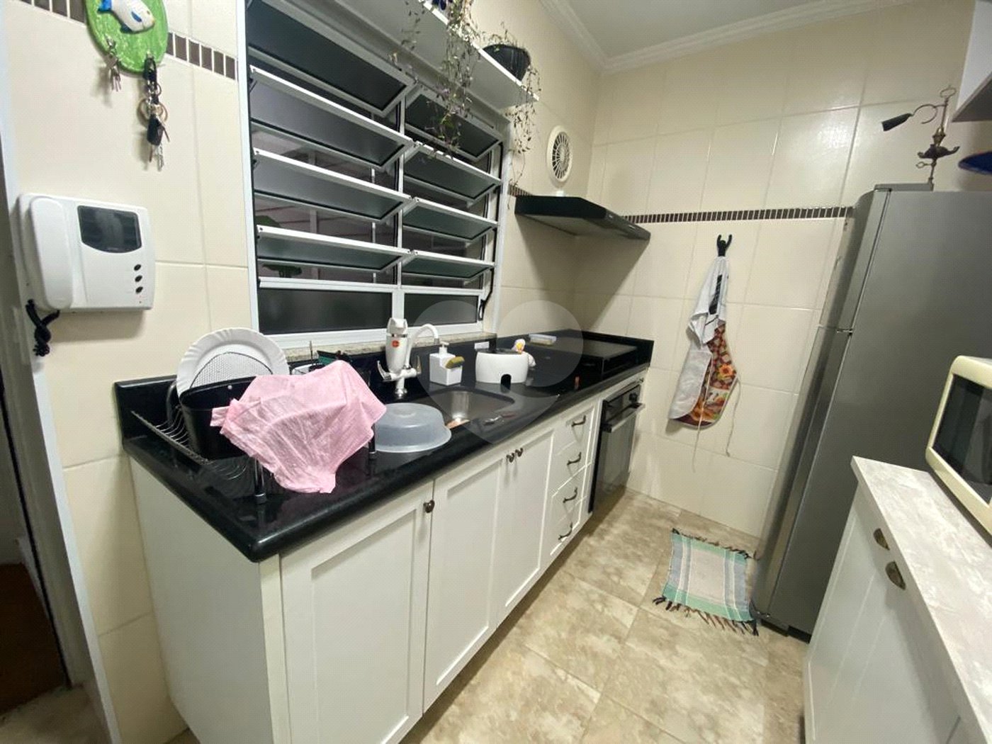 Casa à venda com 2 quartos, sendo 1 suíte, no condomínio Residencial Vila da Serra, São Paulo - SP