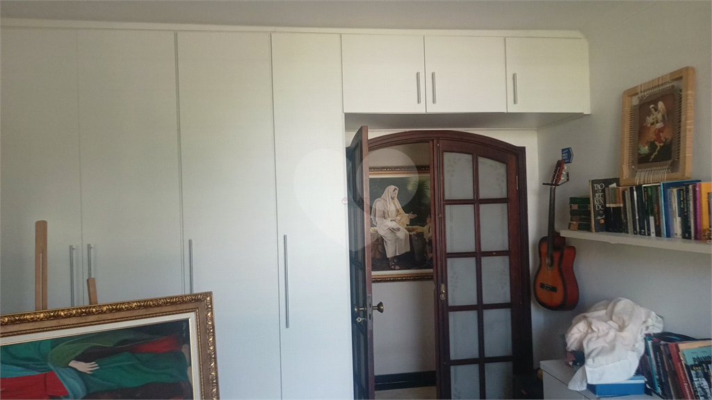 Casa Térrea à venda com 4 quartos, sendo 1 suíte, em Vila Trujillo, Sorocaba, SP