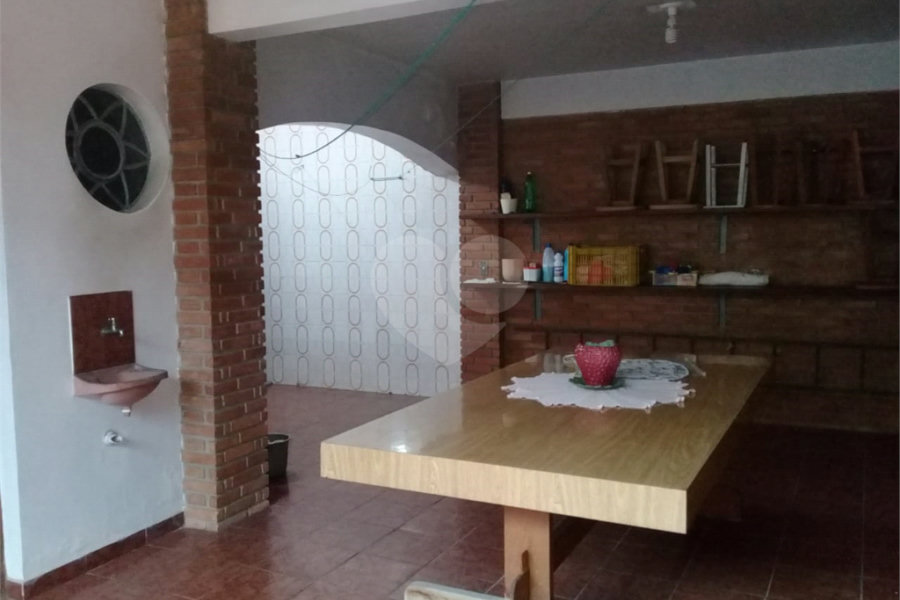 Casa à venda com 3 quartos, sendo 2 suítes, em Santana, São Paulo, SP