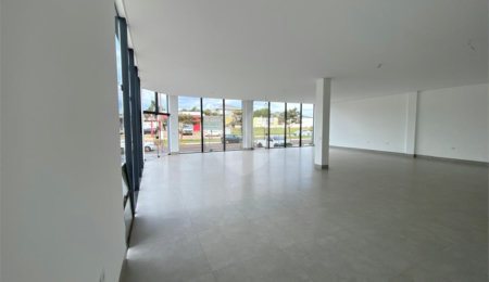 Salão para alugar em Vila Lacíria, Ponta Porã, MS