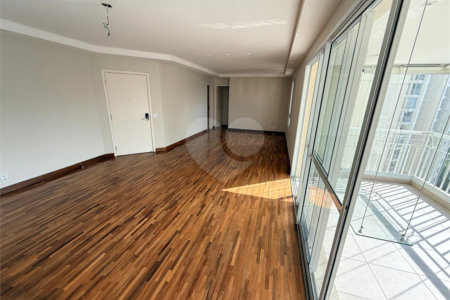 Apartamento à venda com 3 suítes em Vila Andrade, São Paulo, SP