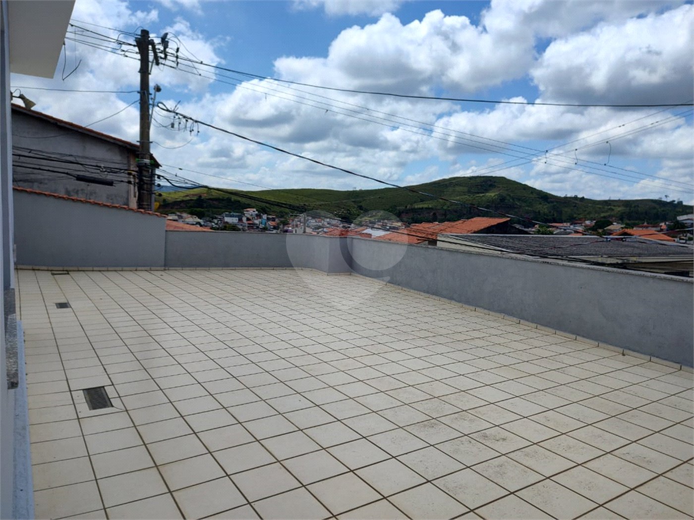 Casa à venda com 3 quartos, sendo 1 suíte,  em Jardim Cintia, Mogi das Cruzes, SP