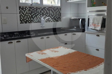 Casa à venda com 2 quartos no condomínio Residencial Vila da Paz, Mogi das Cruzes - SP