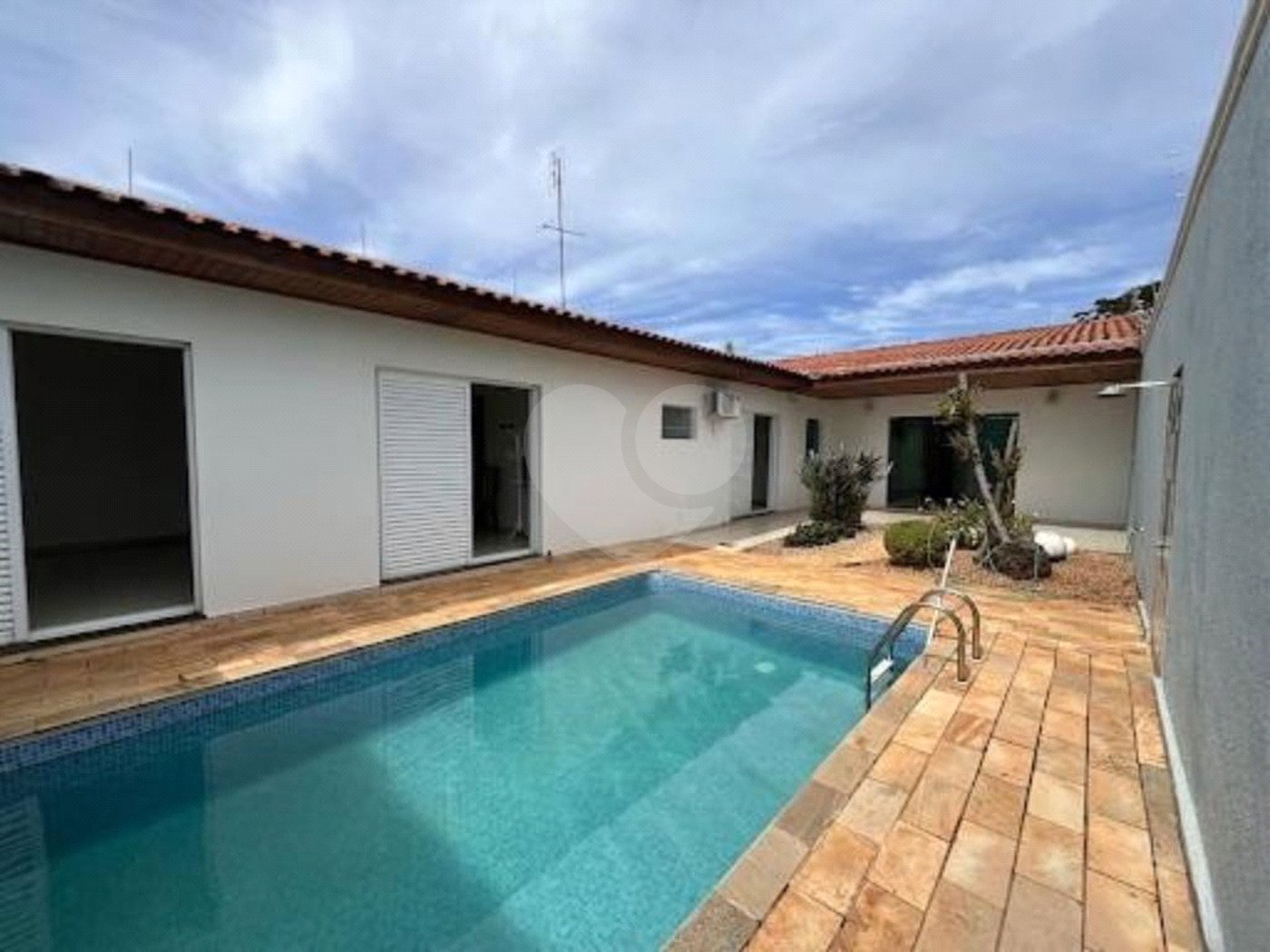 Casa à venda com 3 quartos em Jardim Alvorada, Itapetininga, SP