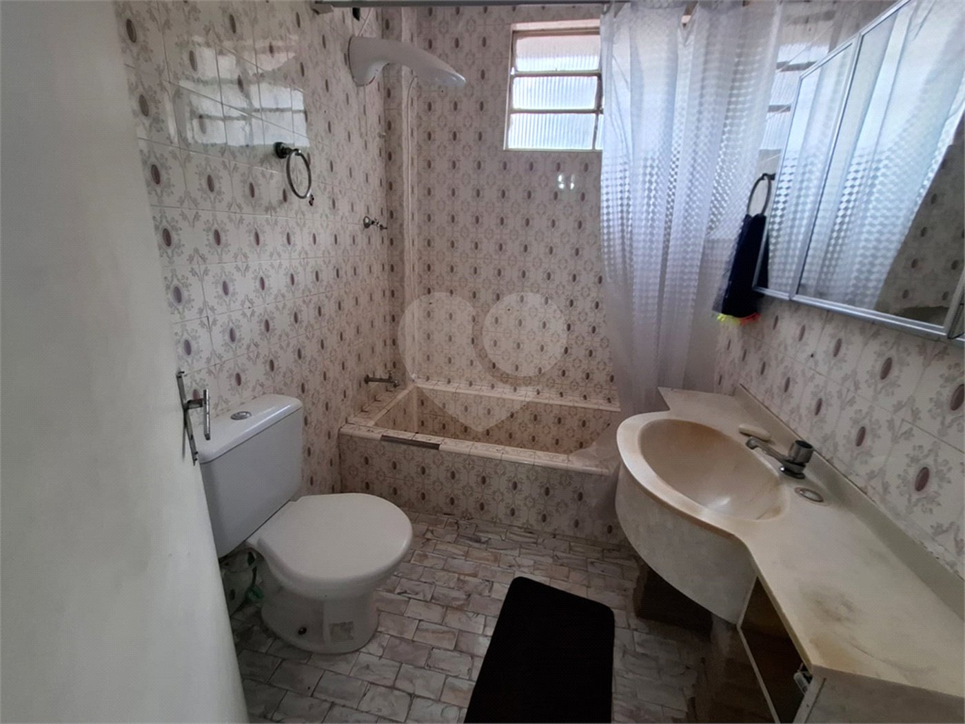 Sobrado à venda com 4 quartos, sendo 1 suíte, em Tucuruvi, São Paulo, SP