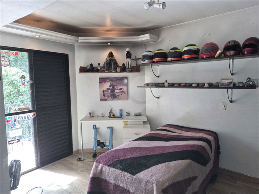 Casa à venda com 4 suítes no condomínio Associação Reserva das Hortênsias, Mairiporã - SP