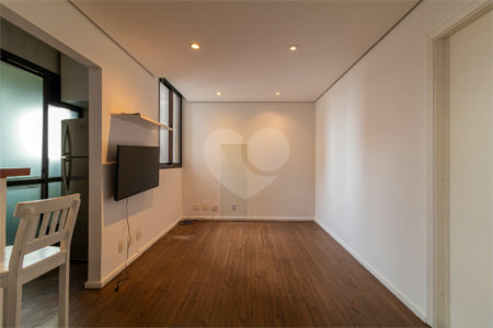 Apartamento à venda com 2 suítes em Moema, São Paulo, SP