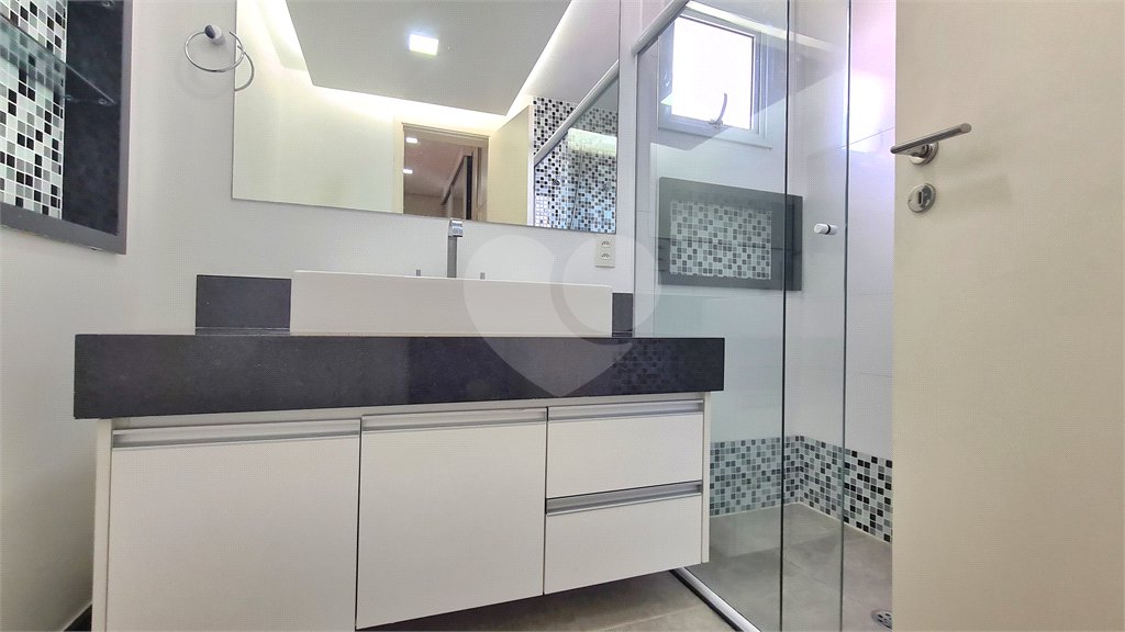 Apartamento à venda ou para alugar com 3 quartos, sendo 2 suítes, em Pinheiros, São Paulo, SP
