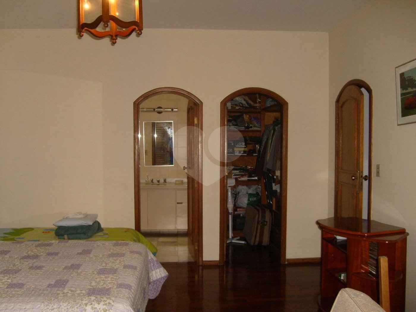 Casa à venda ou para alugar com 4 quartos, sendo 2 suítes,  no Centro, Vinhedo, SP
