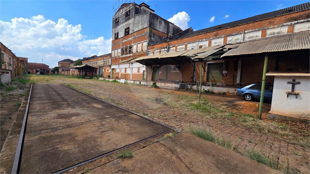 Terreno à venda em Vila Xavier (vila Xavier), Araraquara, SP