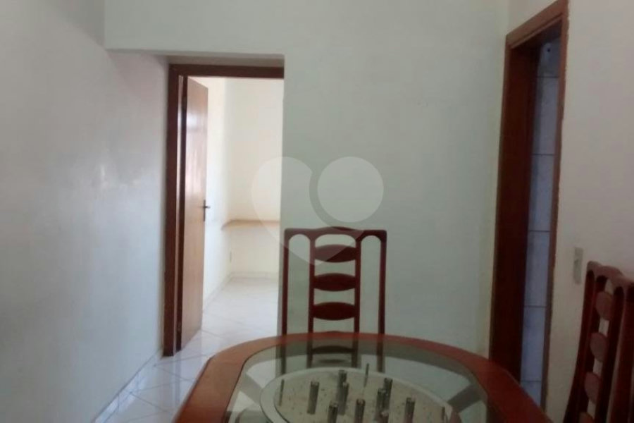 Sobrado à venda com 3 quartos, sendo 1 suíte, em Tremembé, São Paulo, SP