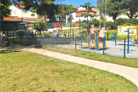 Sobrado à venda com 2 suítes em Jardim Itamaracá, Indaiatuba, SP