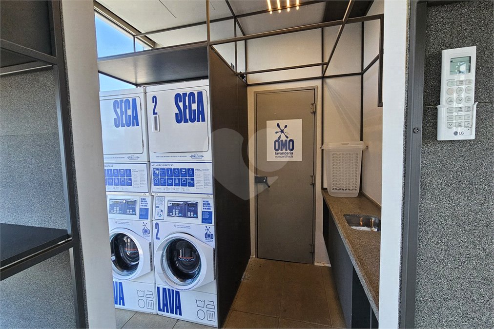 Apartamento para alugar com 2 quartos, sendo 1 suíte, em Pinheiros, São Paulo, SP