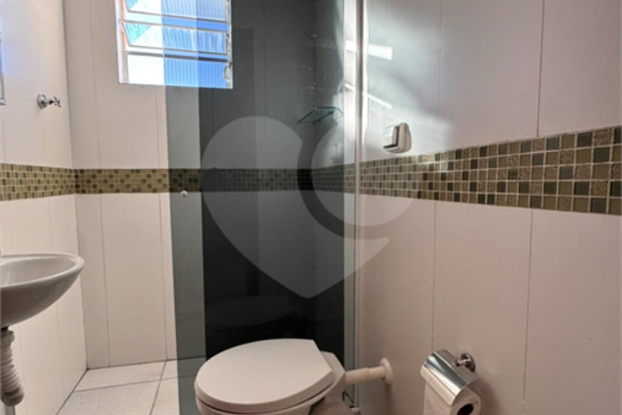 Sobrado à venda com 2 quartos, sendo 1 suíte,  em Vila Mazzei, São Paulo, SP