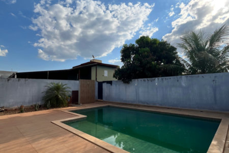Casa à venda ou para alugar com 4 quartos, sendo 2 suítes,  em Santa Terezinha, Três Lagoas, MS