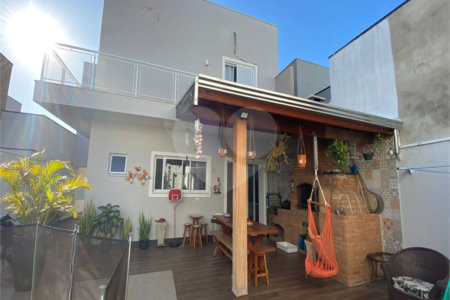 Casa à venda com 3 quartos, sendo 1 suíte,  no condomínio Residencial Viena, Indaiatuba - SP