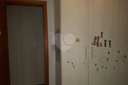 Sobrado à venda com 4 quartos, sendo 2 suítes,  em Jardim São Paulo(zona Norte), São Paulo, SP