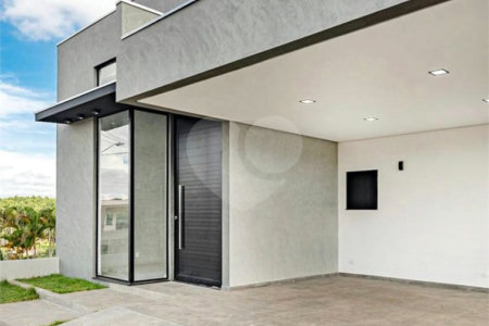 Casa à venda com 3 suítes no condomínio Residencial Golden Ville, Itapetininga - SP