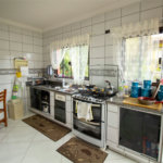 Casa à venda com 3 quartos, sendo 1 suíte,  em Alto da Serra (mailasqui), São Roque, SP