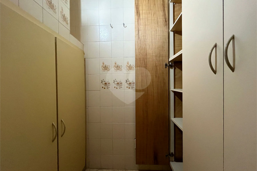 Sobrado à venda com 4 quartos, sendo 2 suítes, em Tremembé, São Paulo, SP