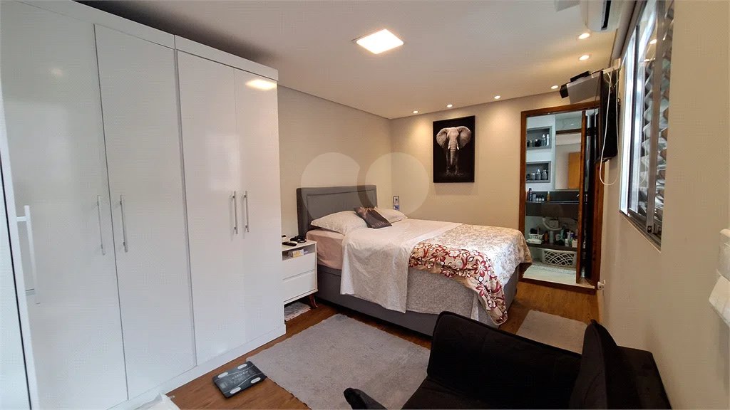Casa à venda com 3 quartos, sendo 2 suítes, em Vila Medeiros, São Paulo, SP