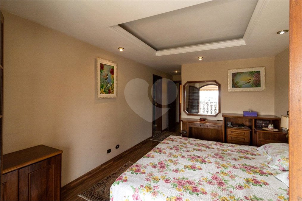 Casa à venda com 3 suítes em Vila Pereira Barreto, São Paulo, SP