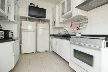 Sobrado à venda com 4 quartos, sendo 2 suítes, em Jardim São Paulo(zona Norte), São Paulo, SP