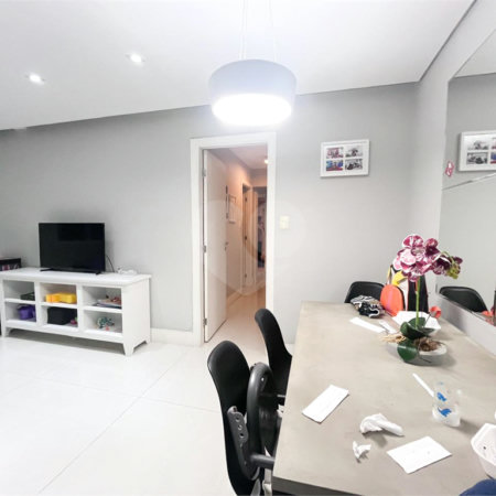 Apartamento à venda com 2 quartos, sendo 1 suíte, em Santana, São Paulo, SP