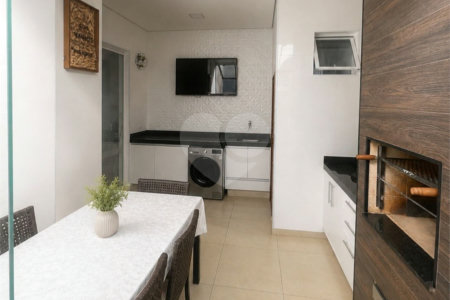 Casa à venda com 3 quartos, sendo 1 suíte, no condomínio Horto Florestal II, Sorocaba - SP
